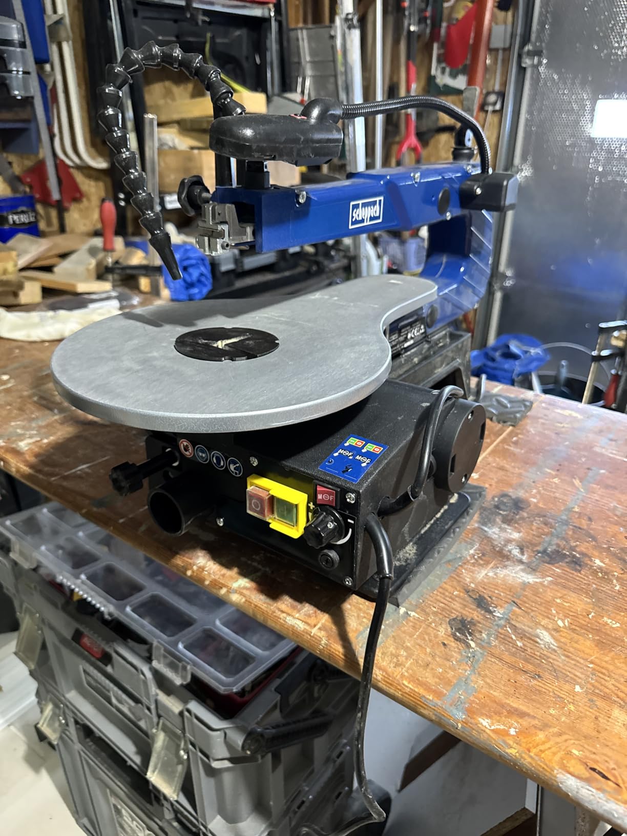 Scheppach BS Series DECO-XLS scie à chantourner 120 W, vitesse variable