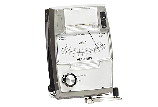 Amprobe Power Quality, Ground Resistance & Insulation Testers AMC-2 testeur d’isolement à manivelle