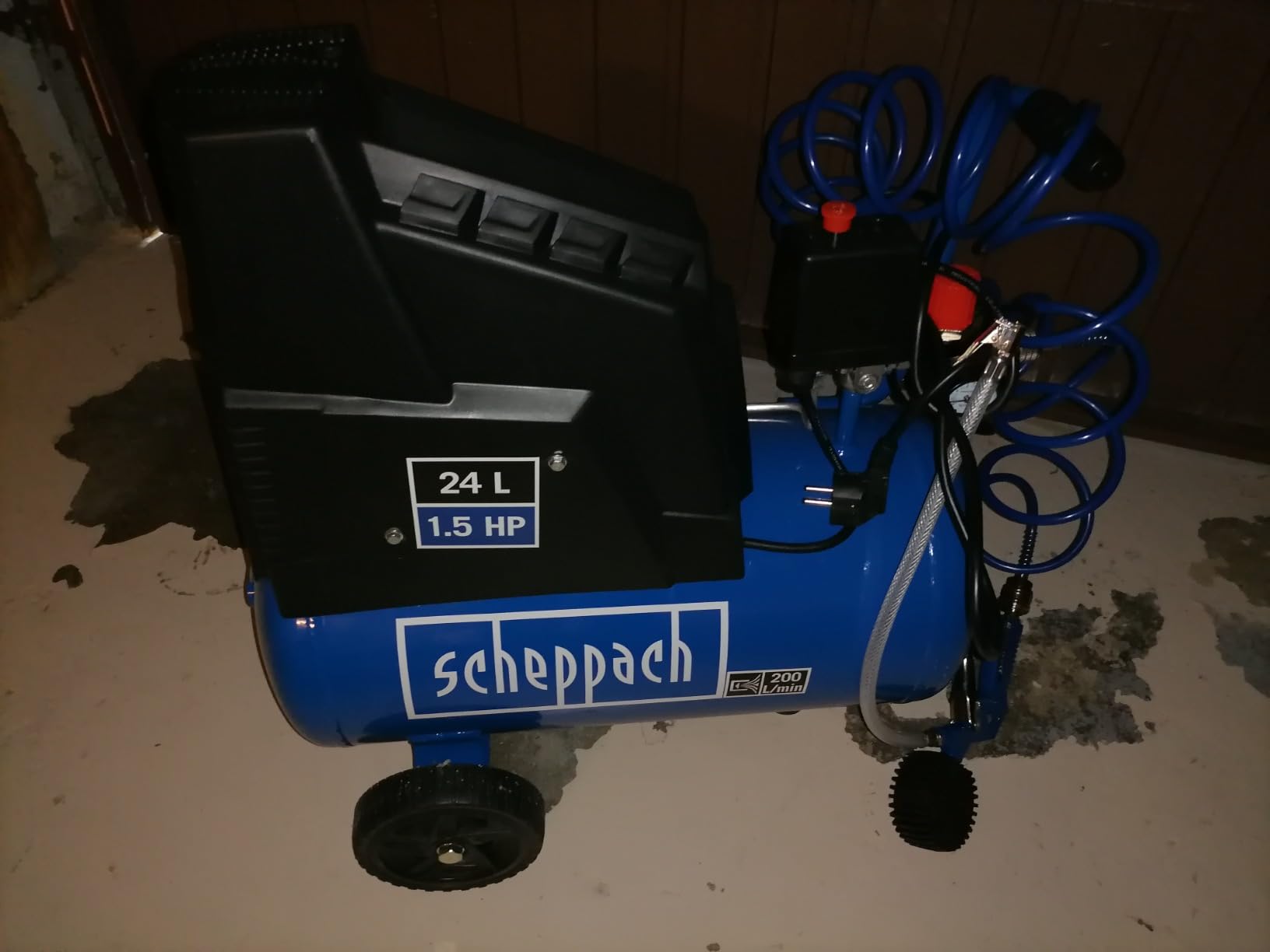 Scheppach HC Series HC30o compresseur 24 L sans huile