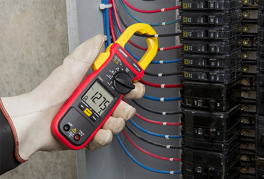 Amprobe Clamp Meters AMP-220 pince ampèremétrique 600 A AC/DC TRMS