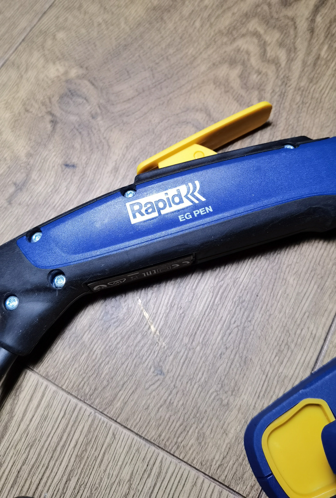 Rapid Collage EGPen pistolet à colle stylo 7 mm avec support