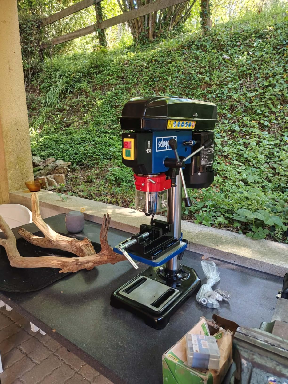 Scheppach ST Series DP16VLS perceuse à colonne 500 W avec laser et étau
