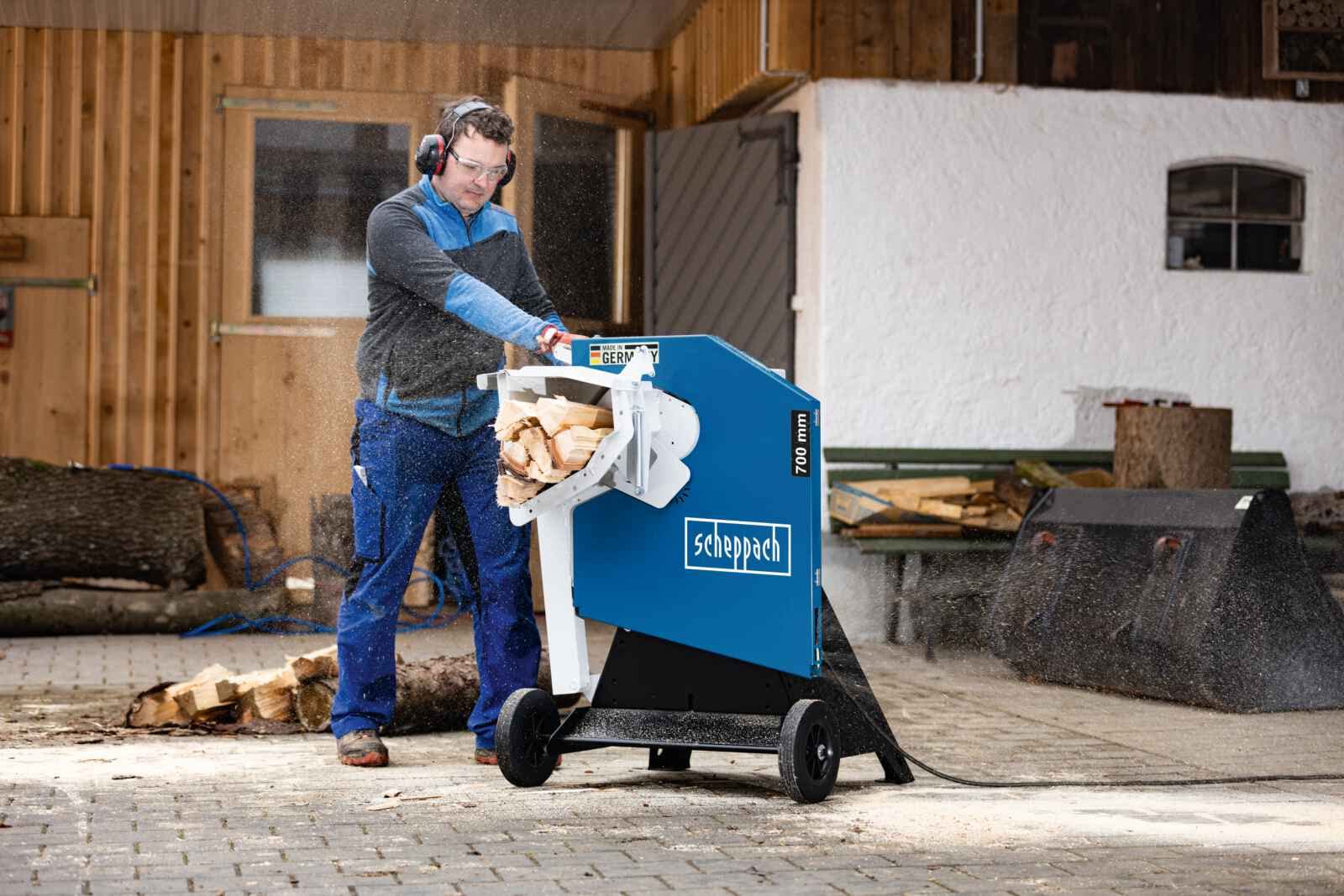 Scheppach WOOVA Series WOX D700 scie à bûches 400 V 7500 W, lame 700 mm