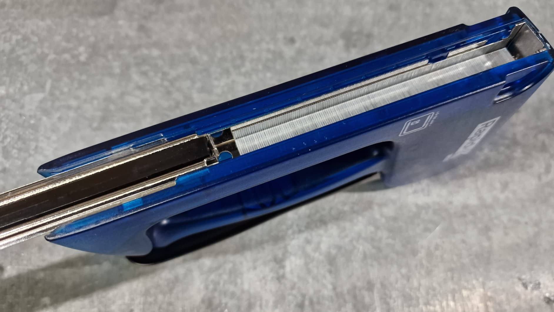 Rapid’os 16 Agrafage R53 agrafeuse manuelle bleue pour agrafes 4–10 mm