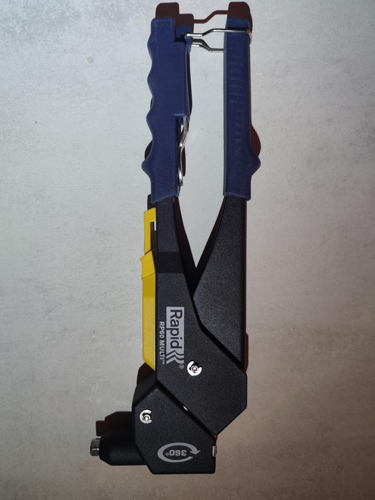 Rapid’os 16 Rivetage RP60 Multi pince à riveter tête pivotante