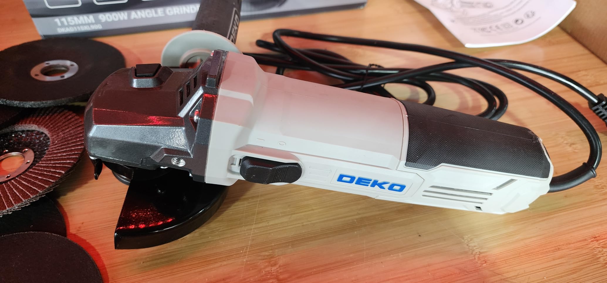 DEKOPRO POWER TOOLS meuleuse d’angle 750 W, 115 mm filaire