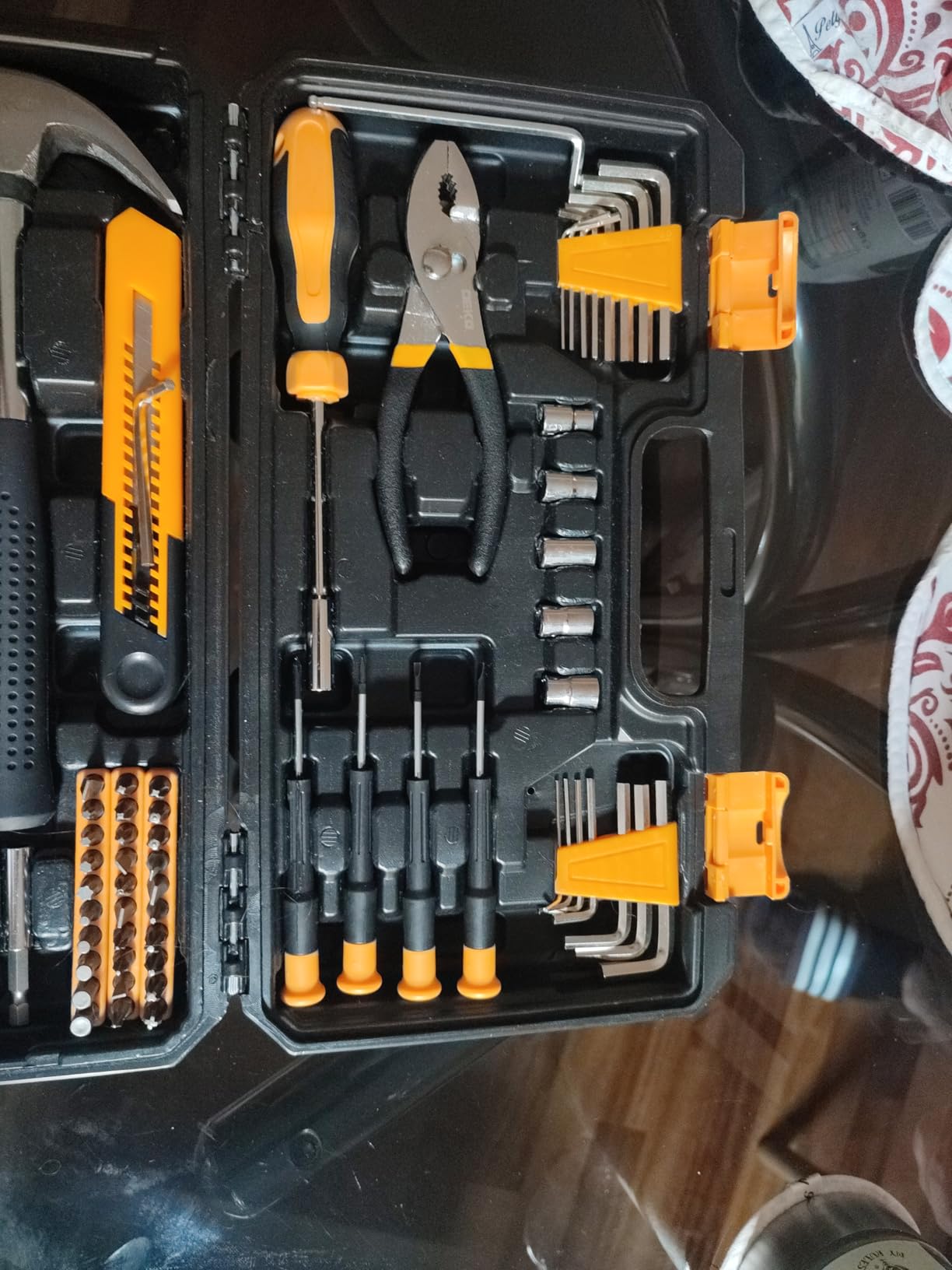 DEKOPRO TOOL KIT boîte à outils 62 pièces, jaune