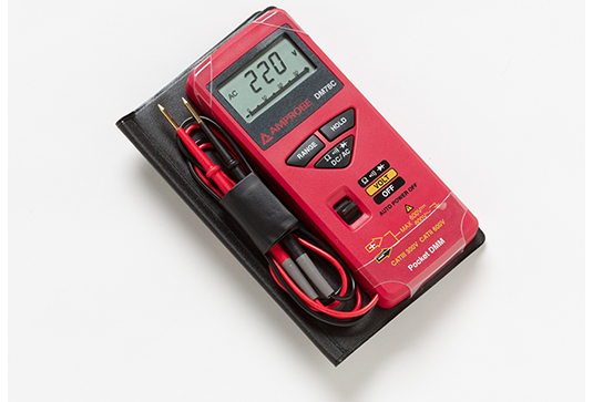 Amprobe Multimeters DM78C multimètre compact tension et résistance