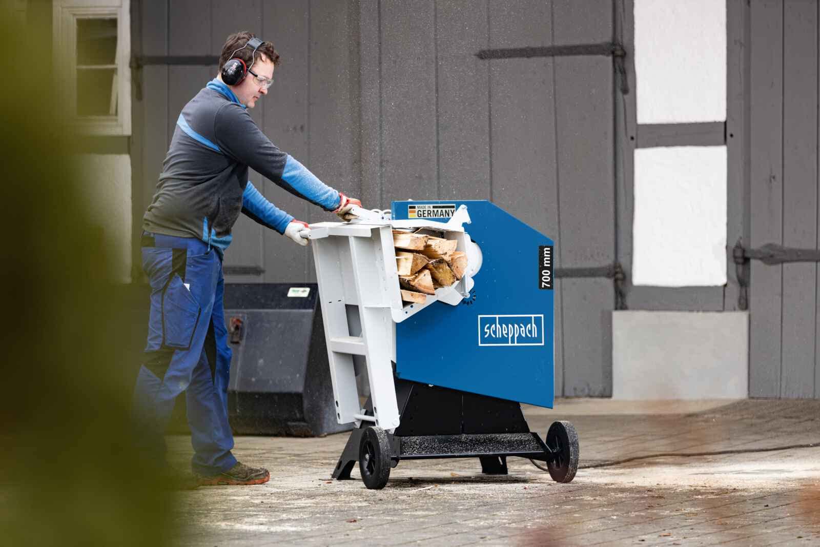 Scheppach WOOVA Series WOX D700 scie à bûches 400 V 7500 W, lame 700 mm