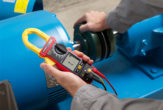 Amprobe Clamp Meters AMP-320 pince ampèremétrique TRMS 600 A AC/DC