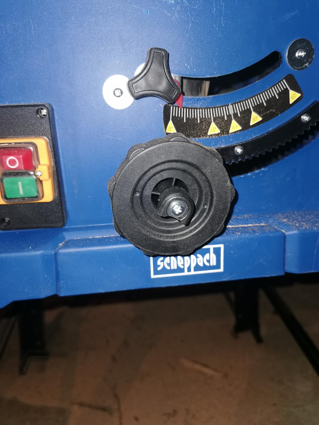Scheppach HM Series HS110 scie sur table 2000 W, lame 254 mm