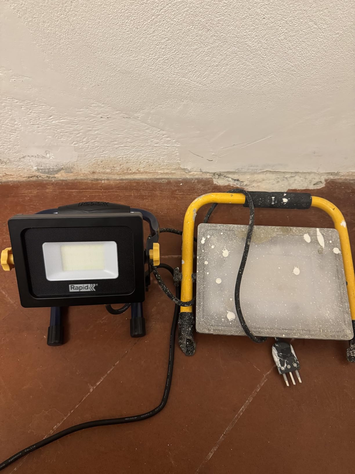 Rapid’os 16 Lampes de Chantier The Painter projecteur LED 2000 lumens IP65