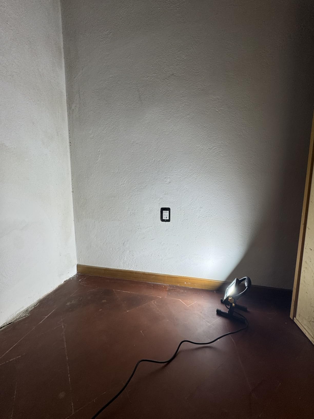 Rapid’os 16 Lampes de Chantier The Painter projecteur LED 2000 lumens IP65