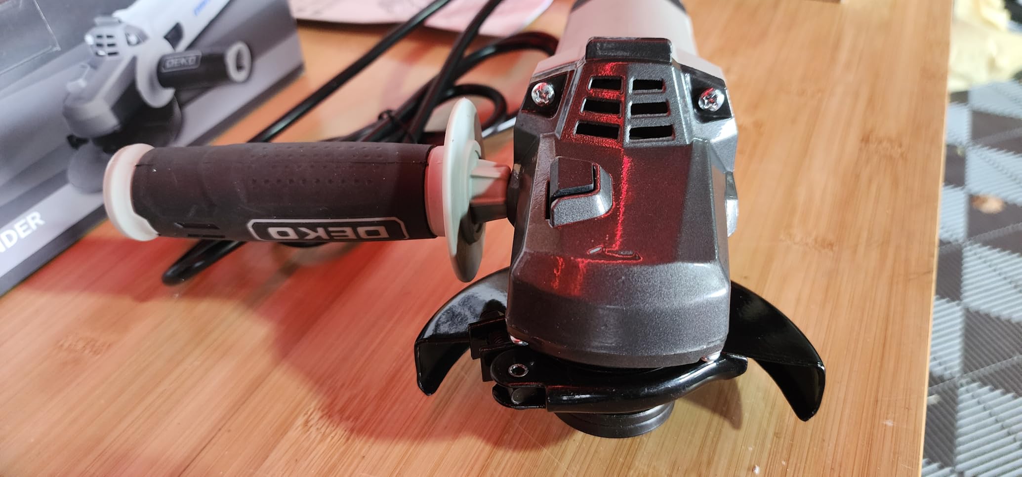 DEKOPRO POWER TOOLS meuleuse d’angle 750 W, 115 mm filaire