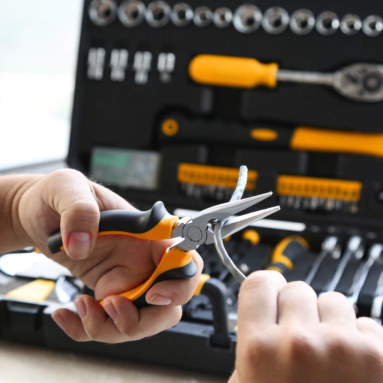 DEKOPRO TOOL KIT coffret à outils 128 pièces pour bricolage avec douilles