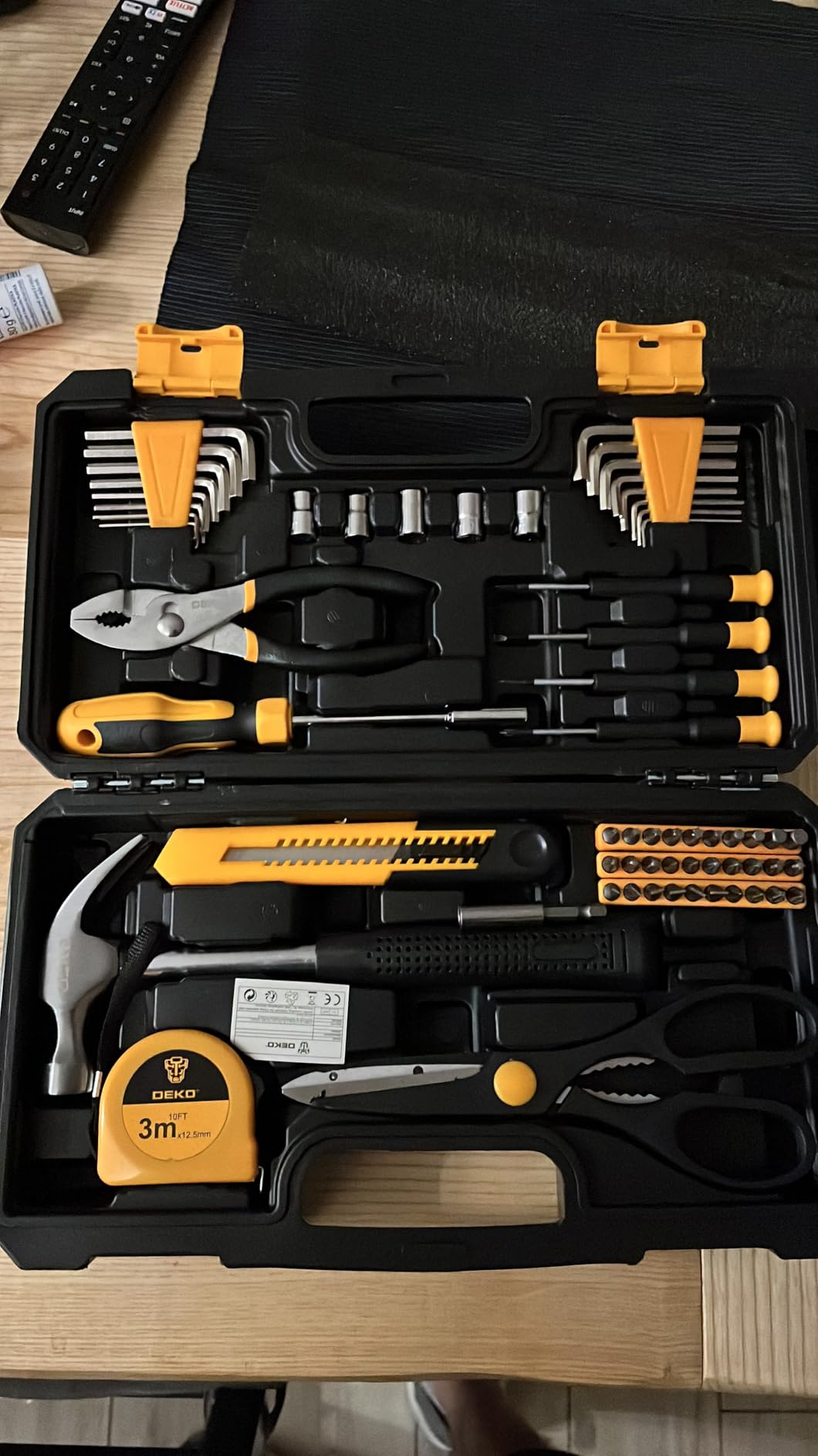 DEKOPRO TOOL KIT boîte à outils 62 pièces, jaune