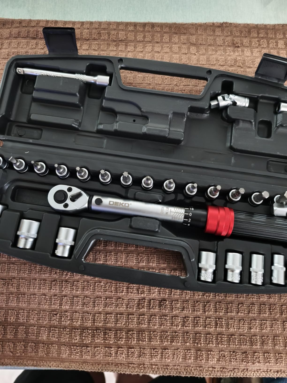 DEKOPRO SOCKET SET clé dynamométrique 3/8″ 5–50 lb-ft précision ±3 %