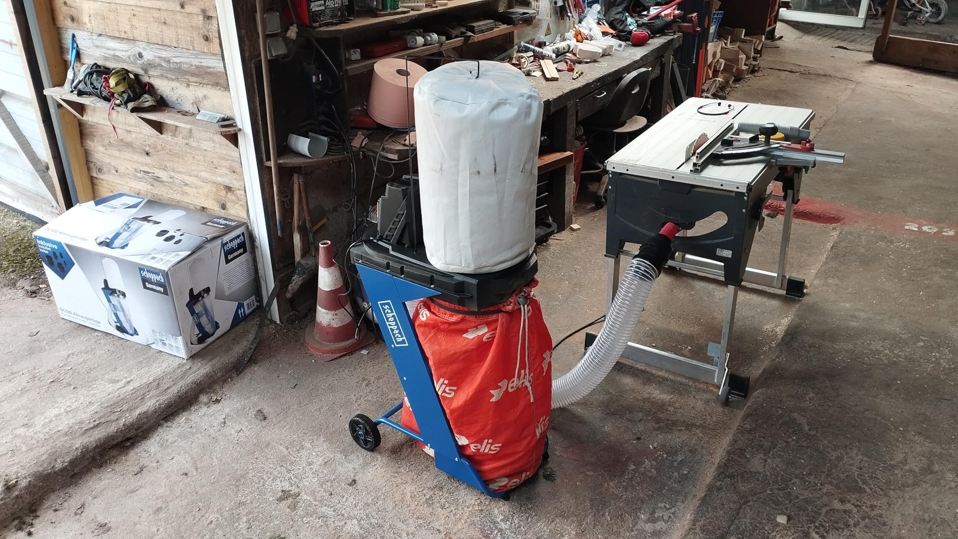 Scheppach ST Series DC500 aspirateur à copeaux 550 W, sac 75 L