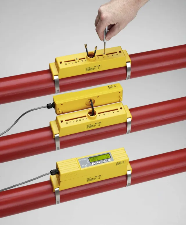 Micronics Ultraflo Fixed Clamp-on Flow Meters U1000MKII-FM débitmètre fixe pour eau et glycol