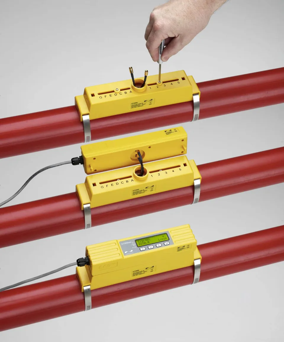 Micronics Ultraflo Fixed Clamp-on Flow Meters U1000MKII-FM débitmètre fixe pour eau et glycol
